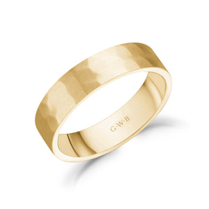
            
                Load image into Gallery viewer, 5mm 14K Gold Brushed Hammered Wedding Band
            
        