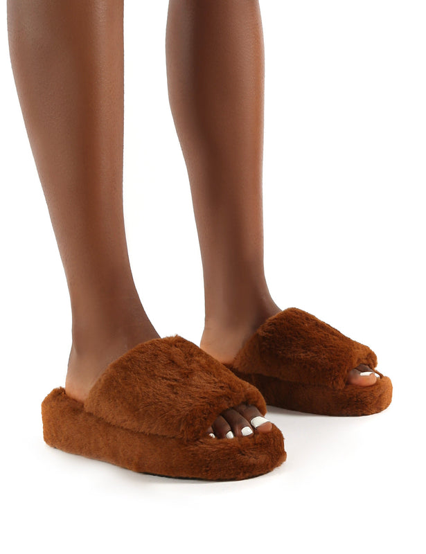 tan sliders womens