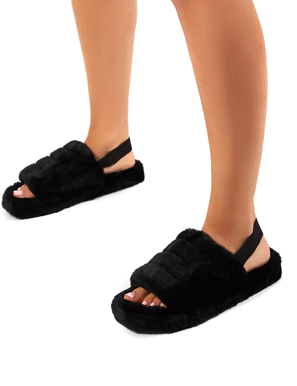 Featured image of post Fluffy Sandals With Back Strap / Moon boot fluffy low snowboots in black.