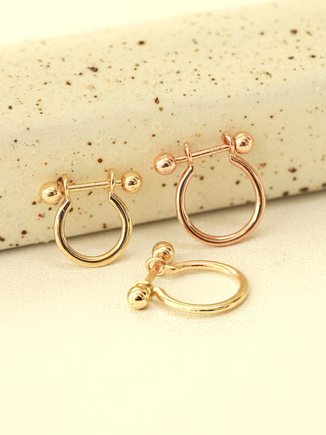 14K Gold Simple C-Type Conch Piercing – MinimalBijoux