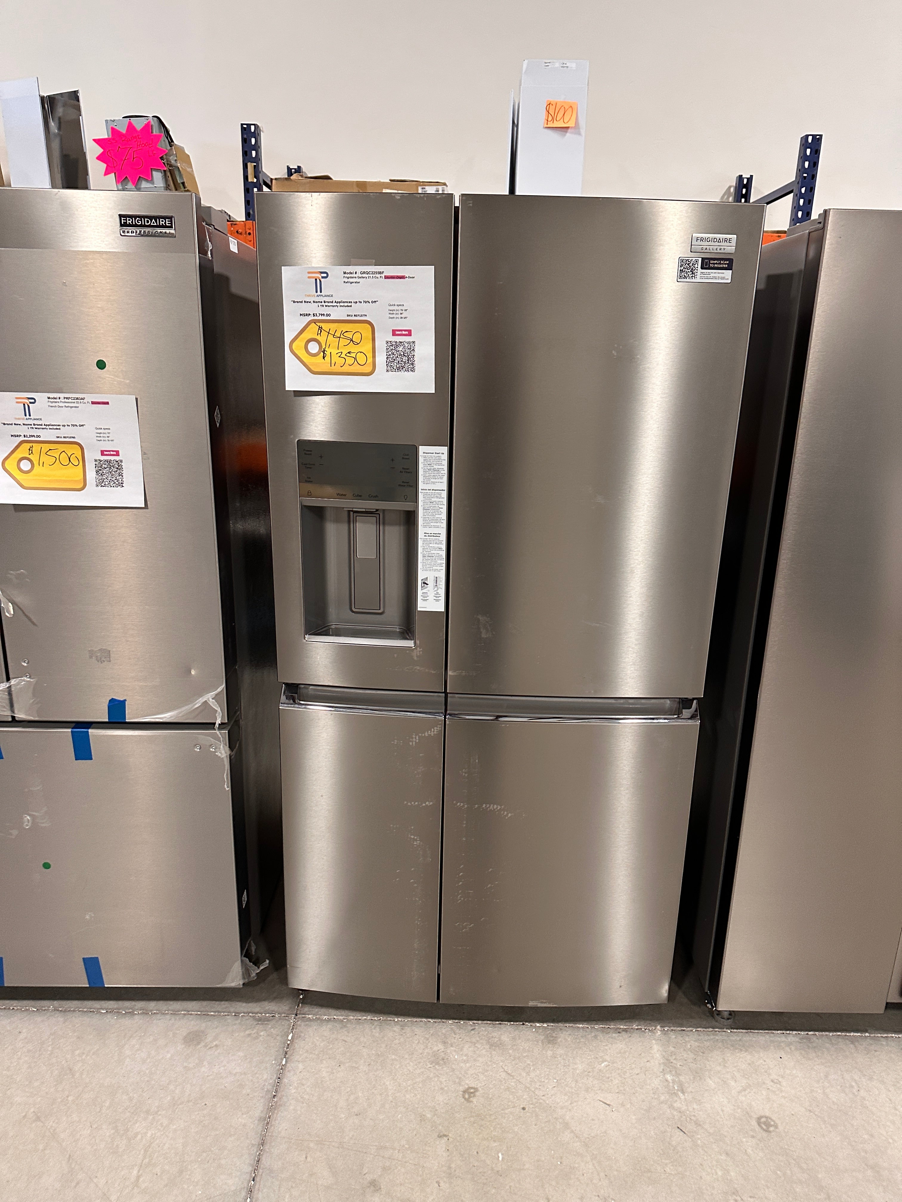 BRAND NEW COUNTER DEPTH FRIGIDAIRE GALLERY REFRIGERATOR MODEL: GRQC2255BF REF13779