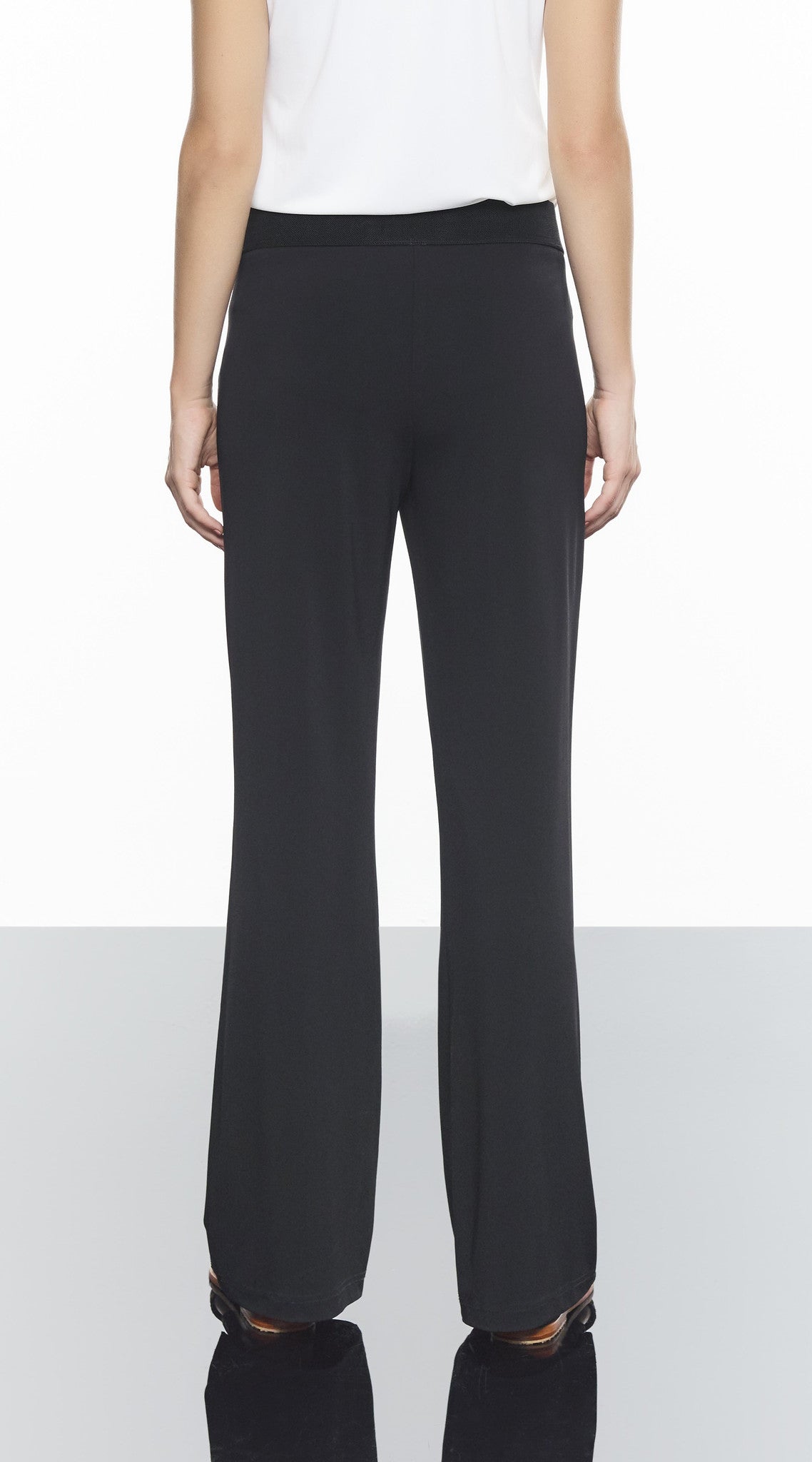 Elastic Waist Straight Leg Pant – Iris Setlakwe