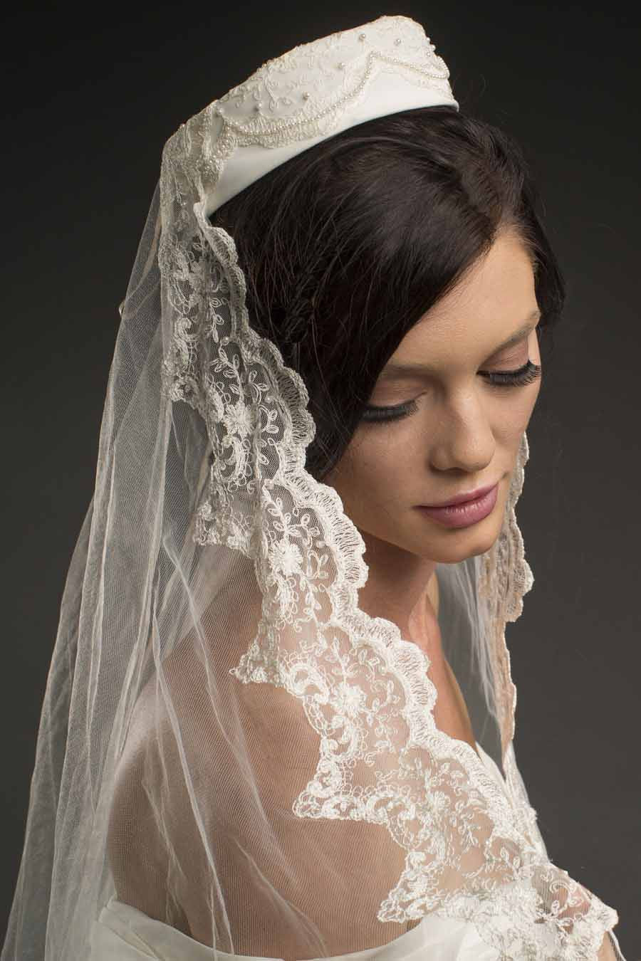 Beautiful Veils & Headpieces from Wanlu Bridal - Chic Vintage Brides : Chic  Vintage Brides