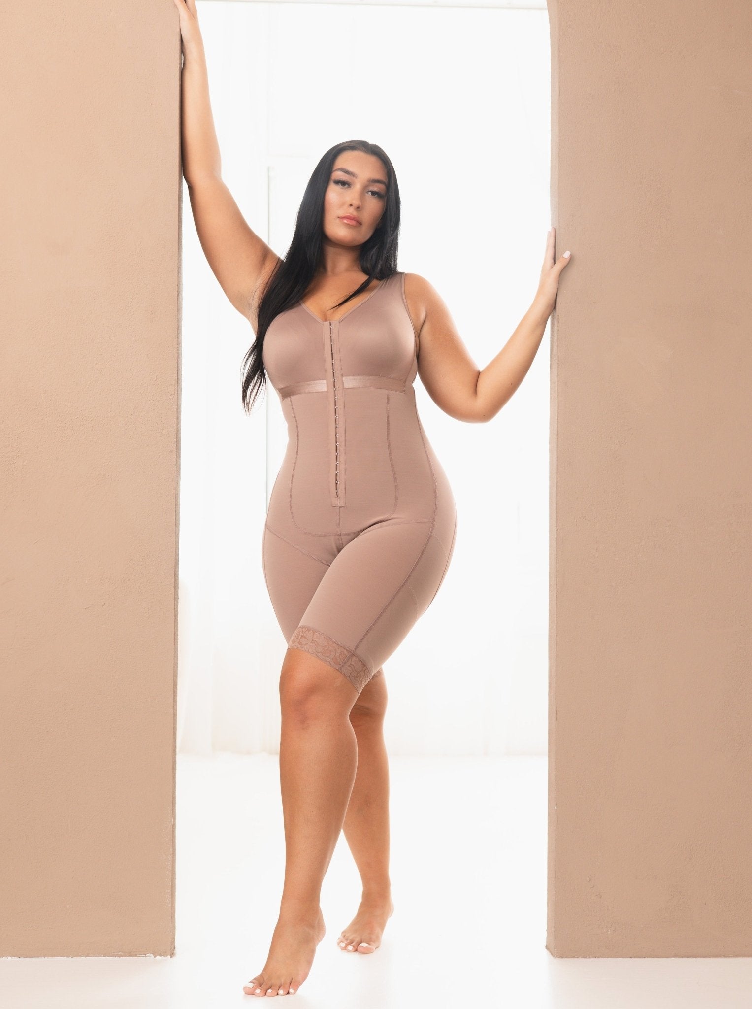 Image of Nikita - Postoperatieve Shapewear Jumpsuit