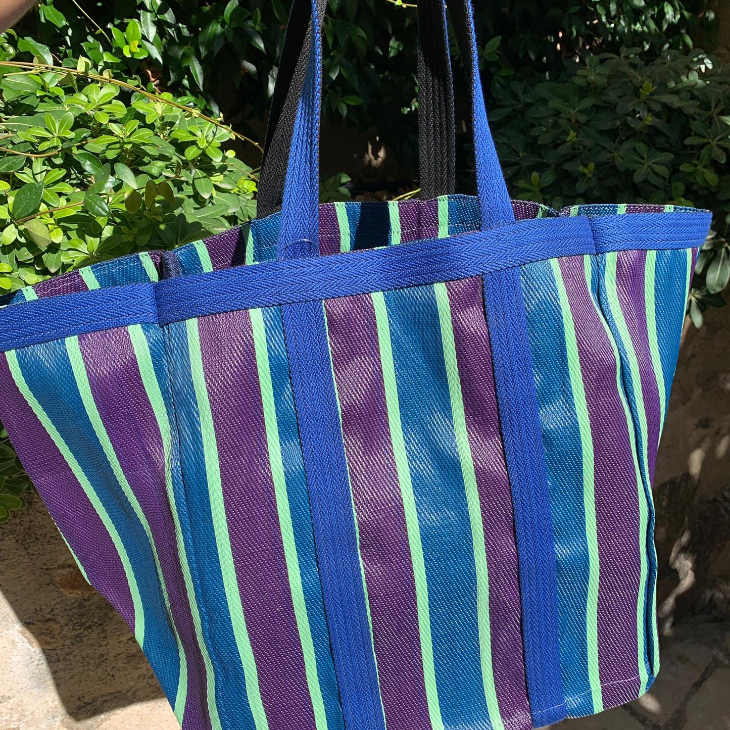 grand sac cabas bleu violet et vert