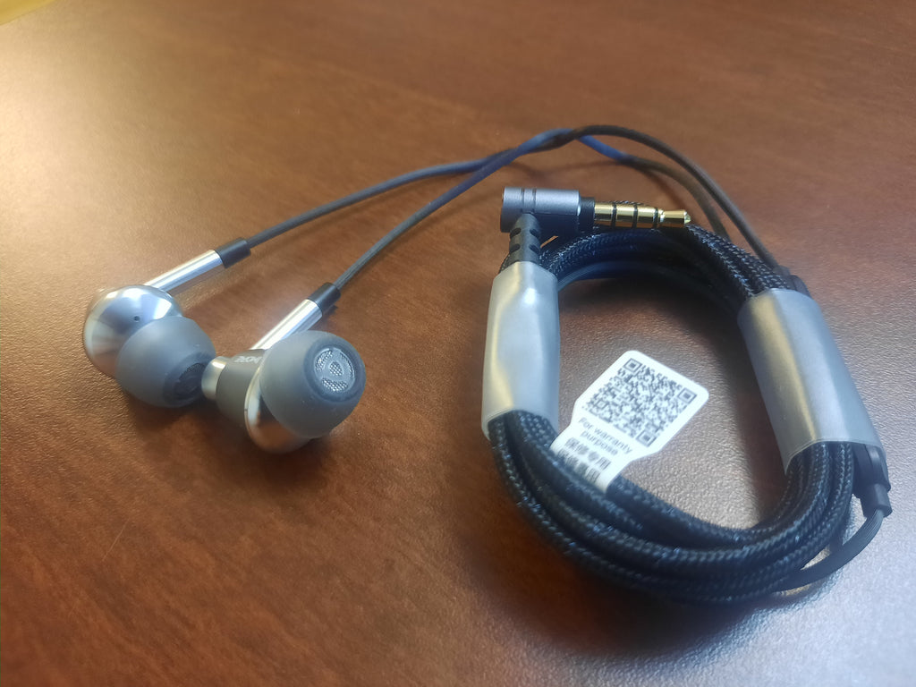 1MORE Triple Driver In-Ear Headphones Review