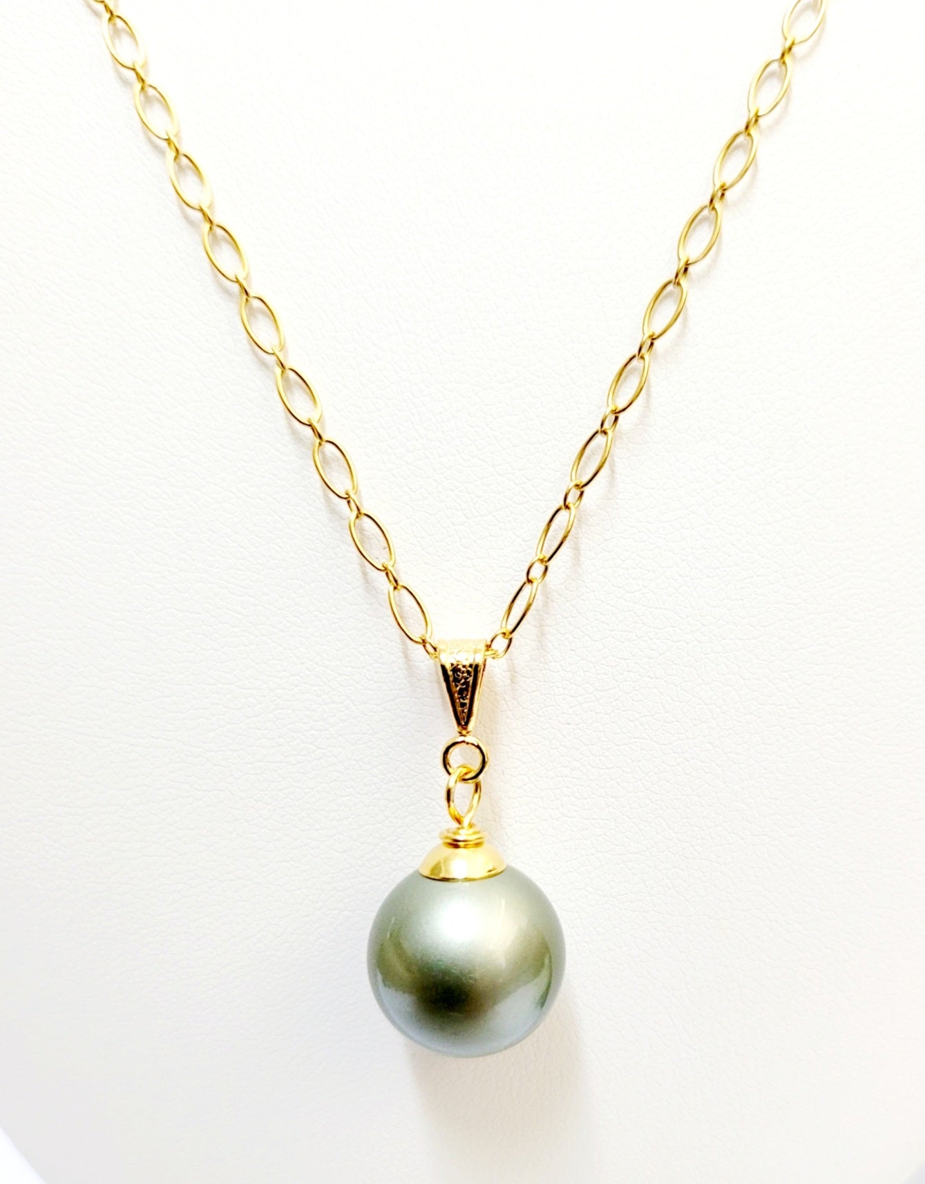 ORAN - Premium Olive Green Swarovski Pearl Set With 14K GF – Penina ...