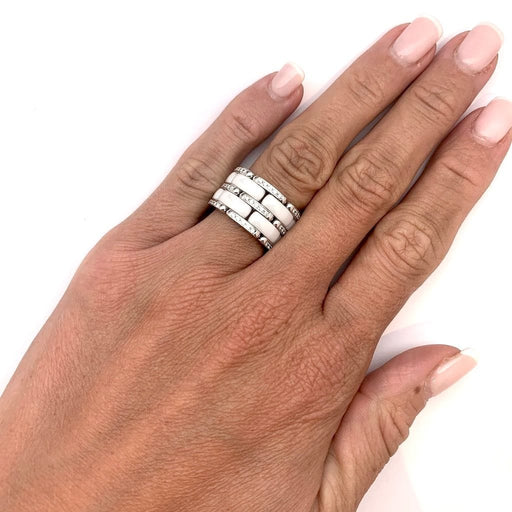 Flexible Chanel Ultra Medium Model Ring in White Gold and Ceramic