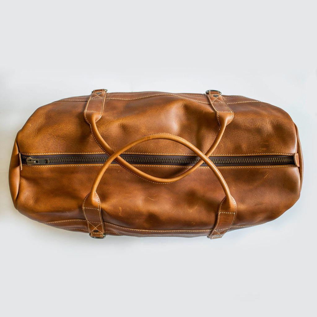 File:Leather tank bag produced by Oaks & Phoenix Denmark - Oct