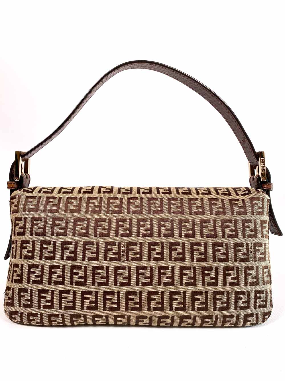 pre owned fendi baguette