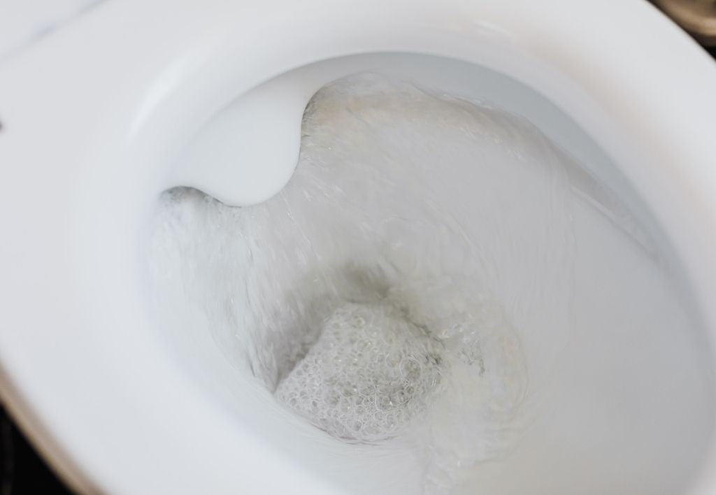 Détartrer ses WC avec de l'acide chlorhydrique !