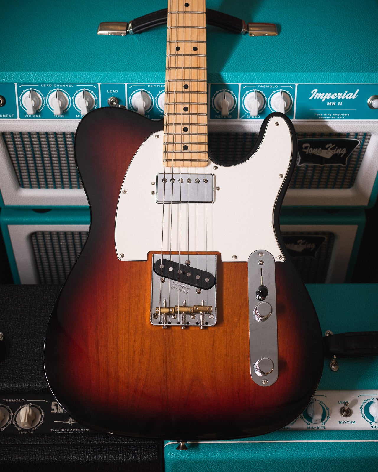 07.20.20 - Fender American Performer Telecaster Humbucker 3-Color Sunburst - 0115122300-1.jpg__PID:3140b21f-c839-4392-86ff-7ebba5af5546