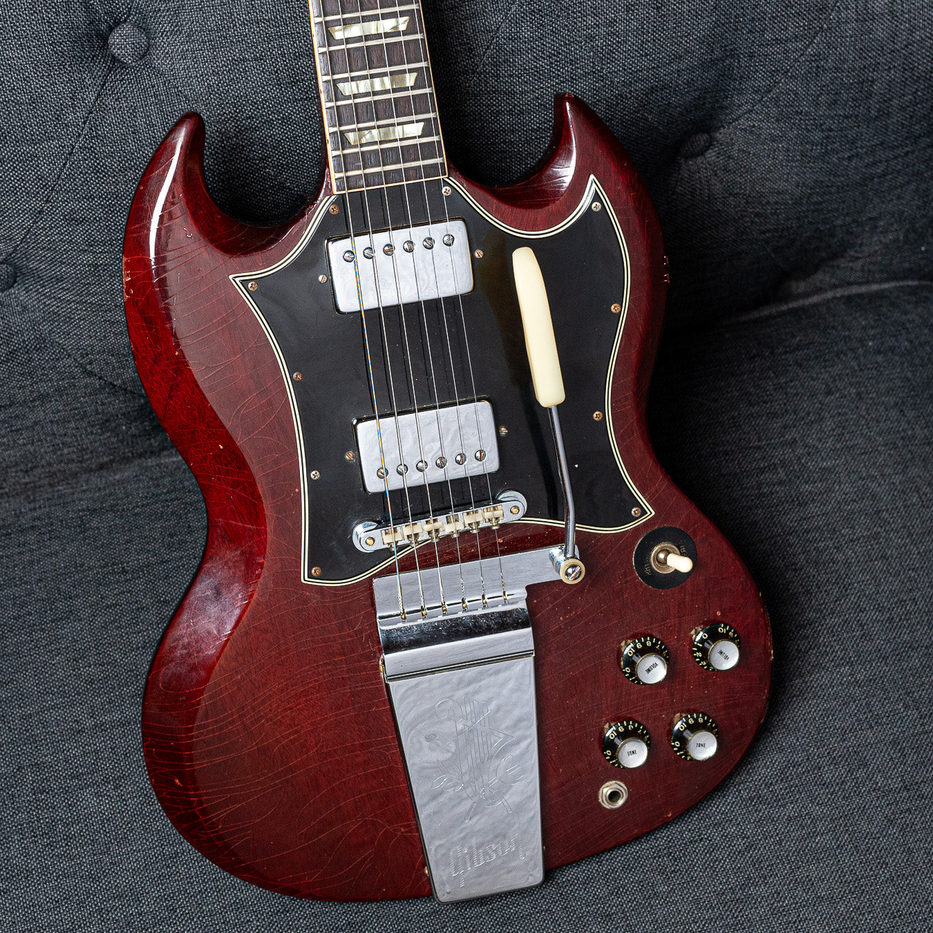 1.10.2024 Gibson SG Standard 1967 Cherry w_HSC (Serial #002329) U5793467401-3.jpg__PID:579c4261-1871-4246-9809-603db41475da