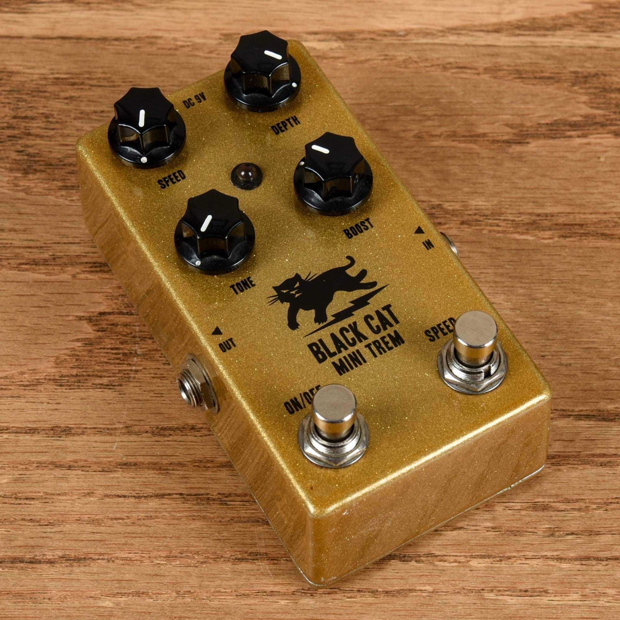 black cat tremolo