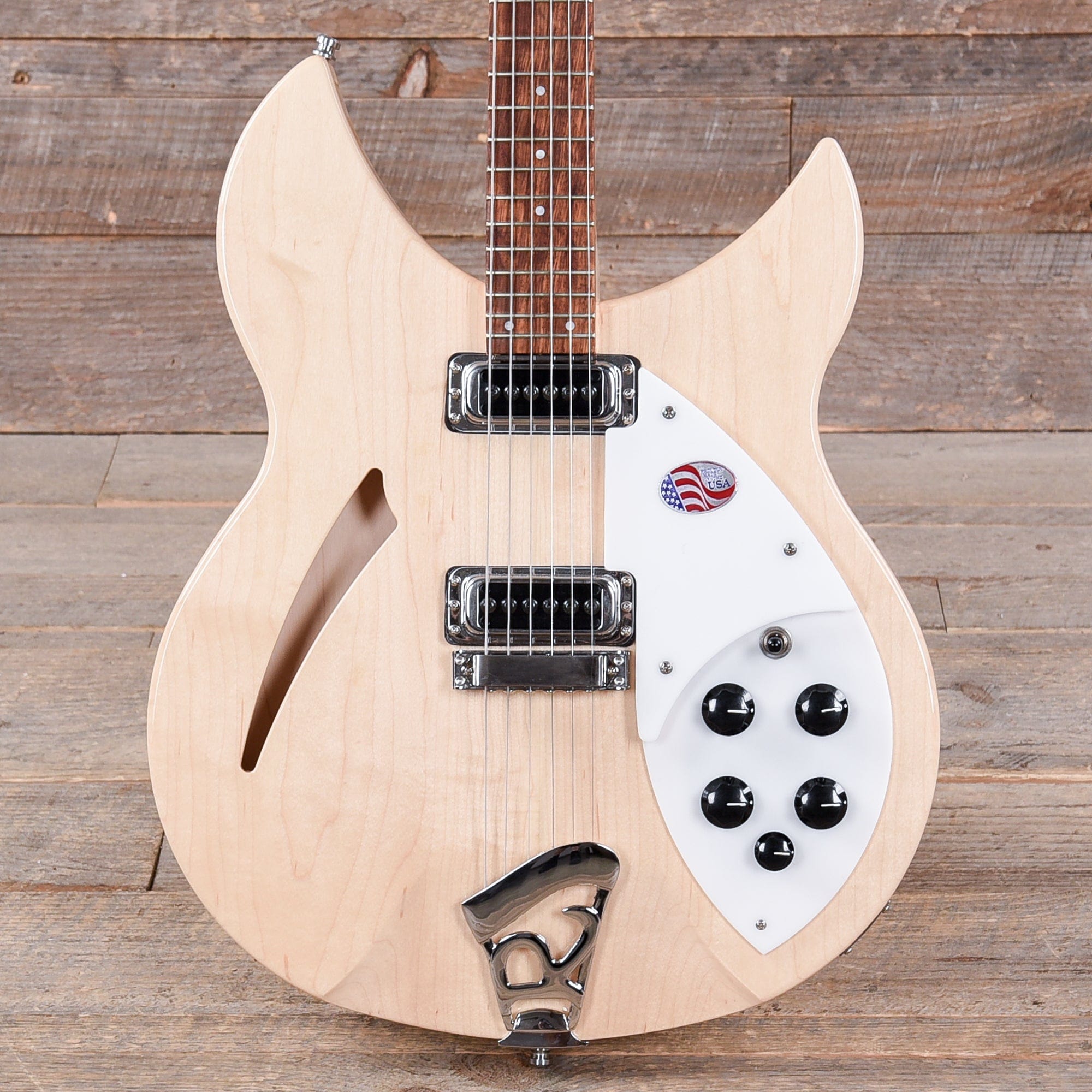 white rickenbacker 330