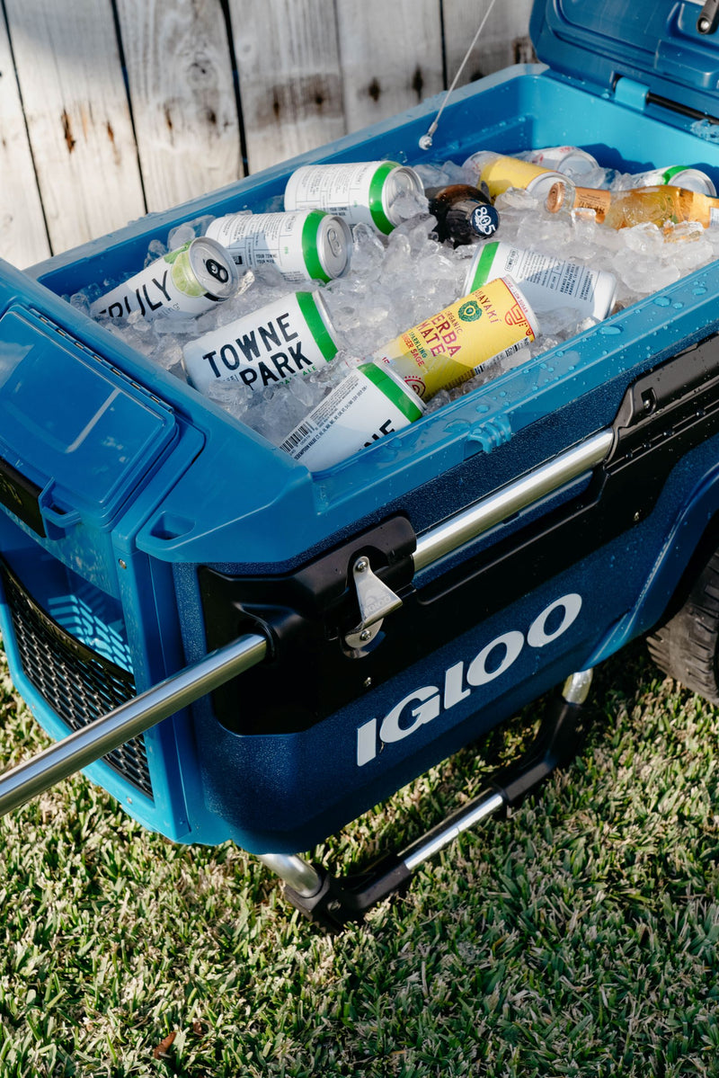 Igloo Trailmate Journey 70 quart Wheeled Cooler (Rugged Blue) イグルー トレイルメイト  ジャーニー 70クォート ホイールクーラー (ラギッドブルー) - アウトドア、キャンプ、登山