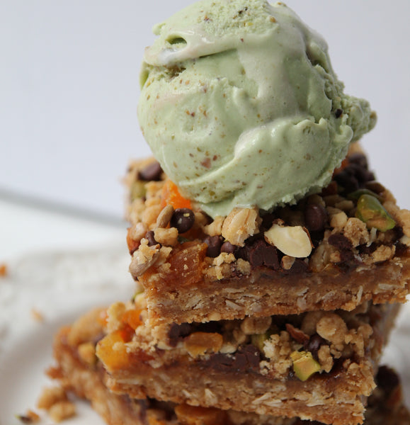 Apricot Pistachio Crunch Bar