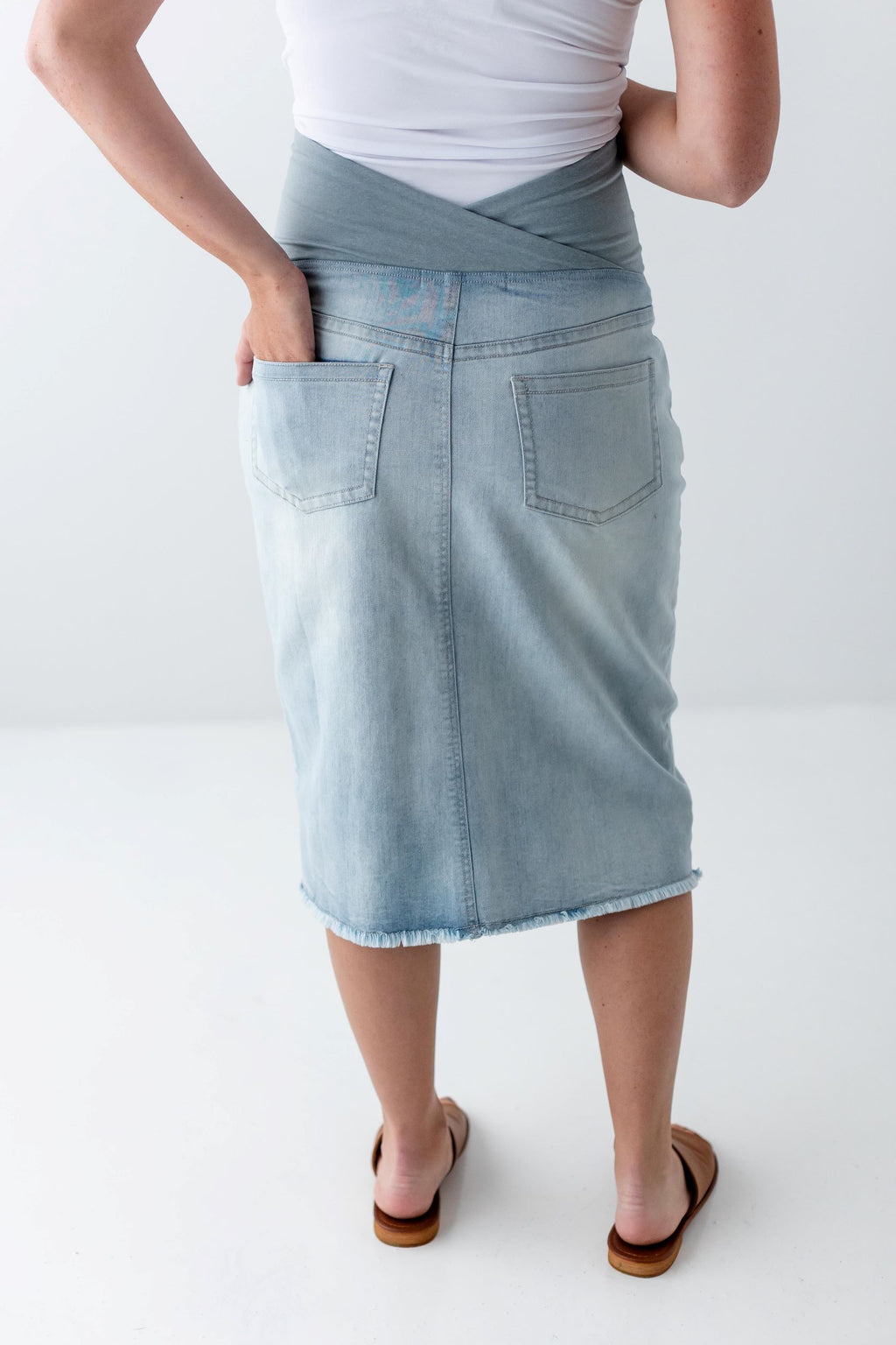 Brooke' A-Line Denim Midi Skirt – The Main Street Exchange