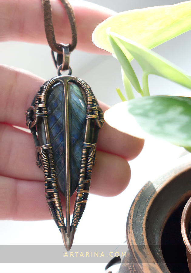 Magical wire wrapped pendants | Artarina