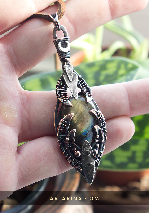 Magical wire wrapped pendants | Artarina