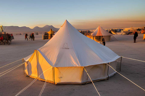tente cloche à Burning Man