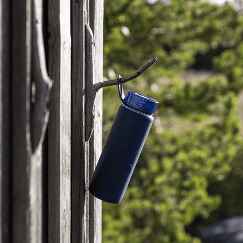 bouteille d'eau au camping