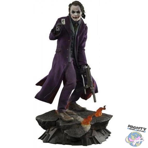 Batman The Dark Knight: The Joker - Premium Format Statue – Mighty  Underground