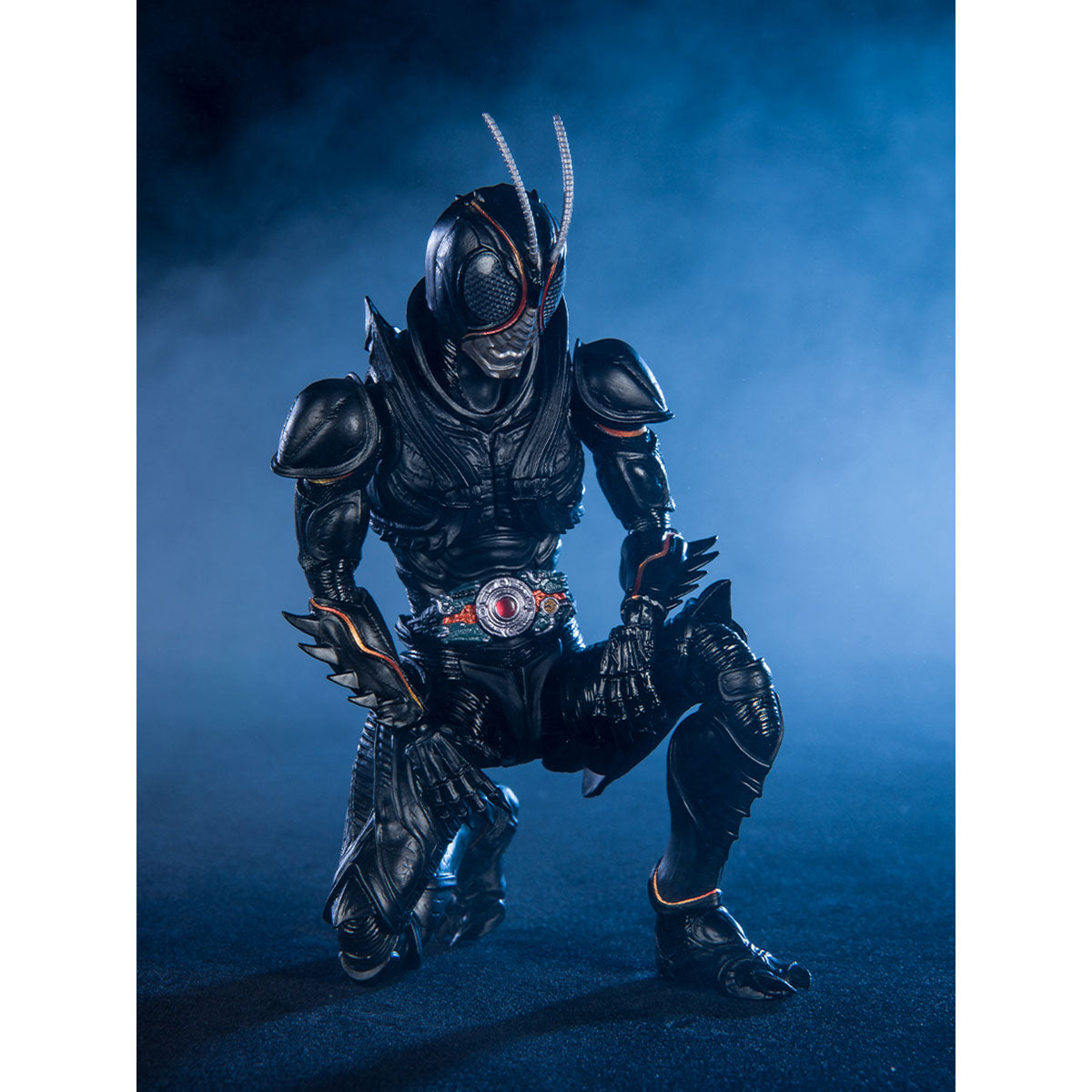 仮面ライダーSHADOWMOONフィギュア 限定カラーバージョン 特撮