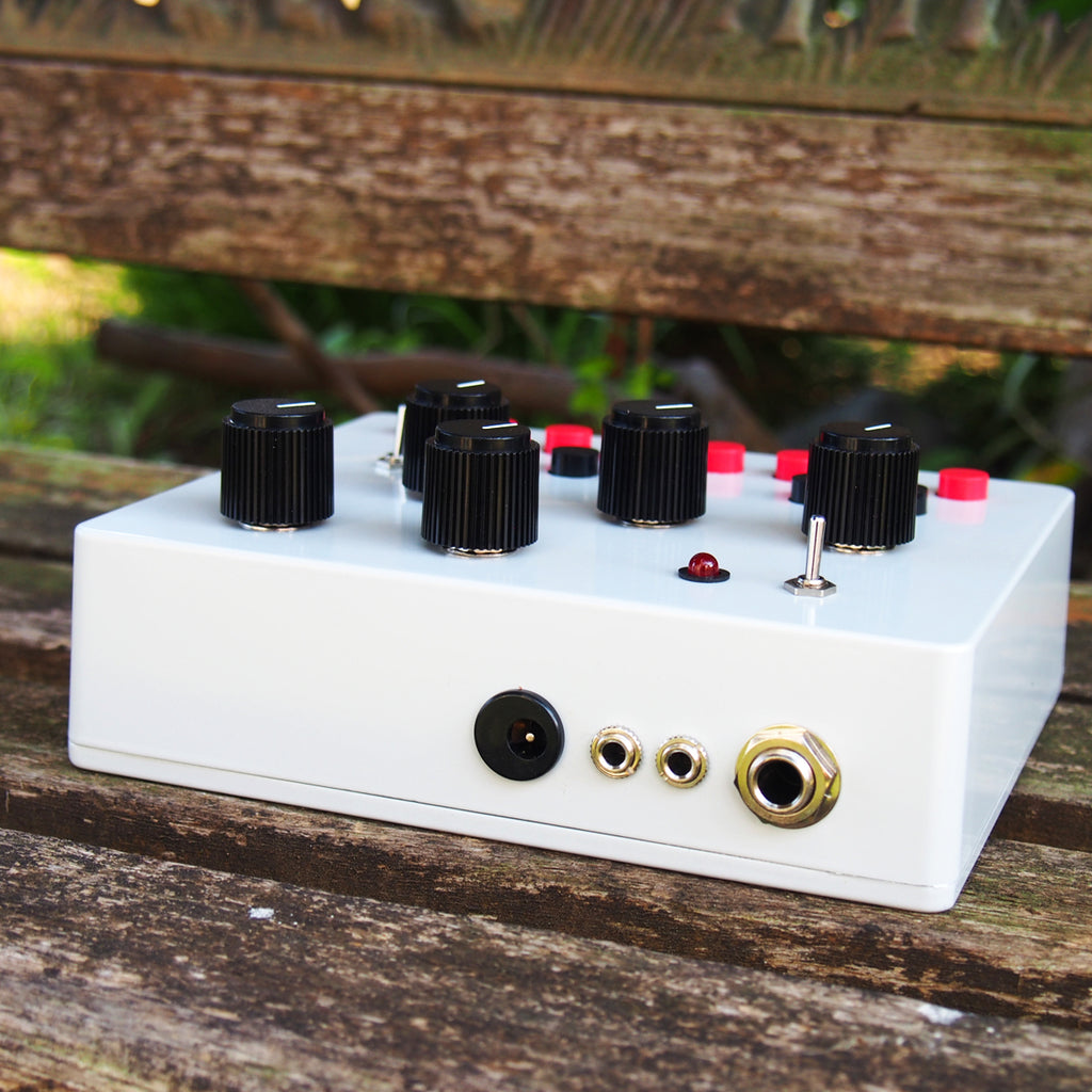 8-Bit Power Synthesizer – beatsville