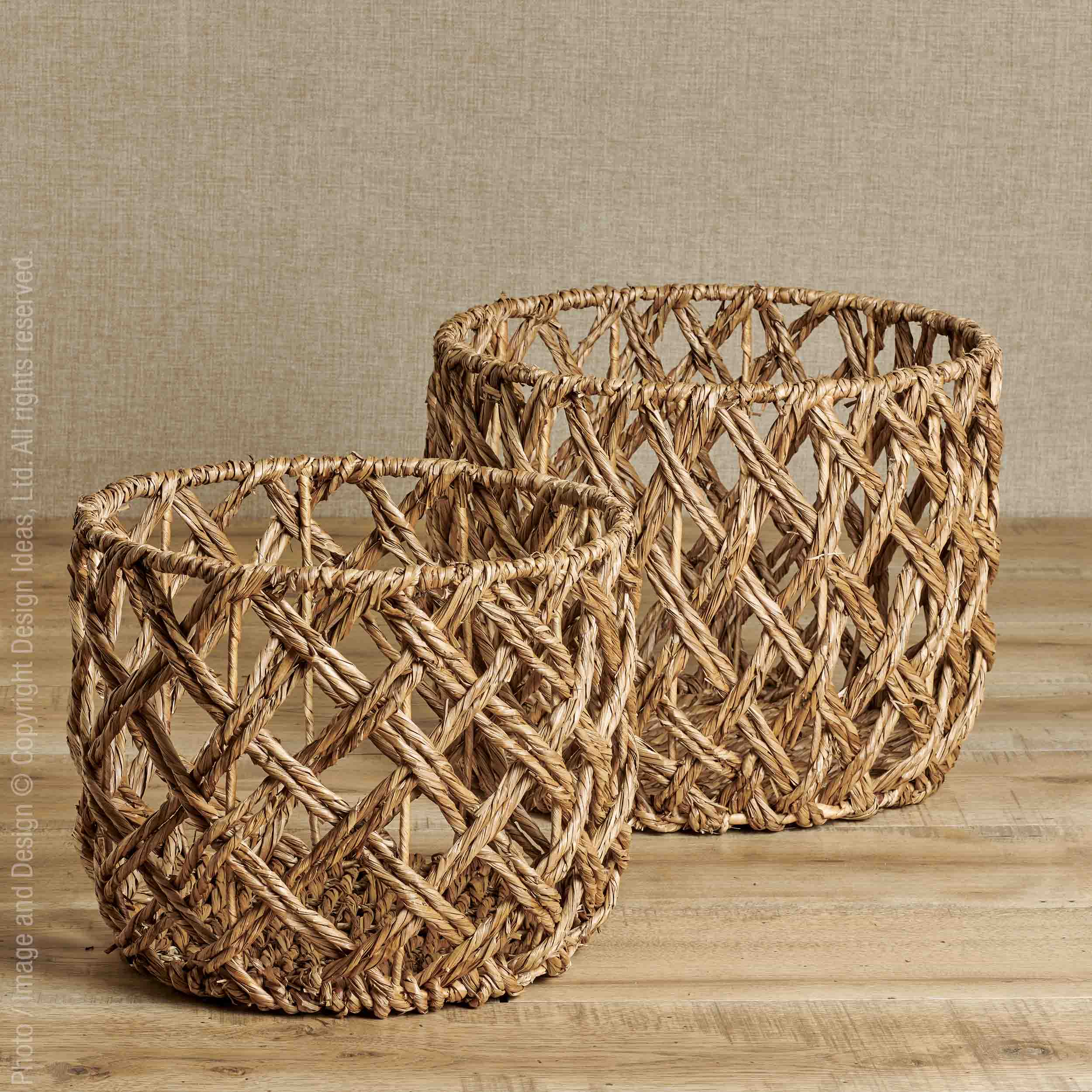 Bala Aqua Woven Hyacinth Bathroom Accessories