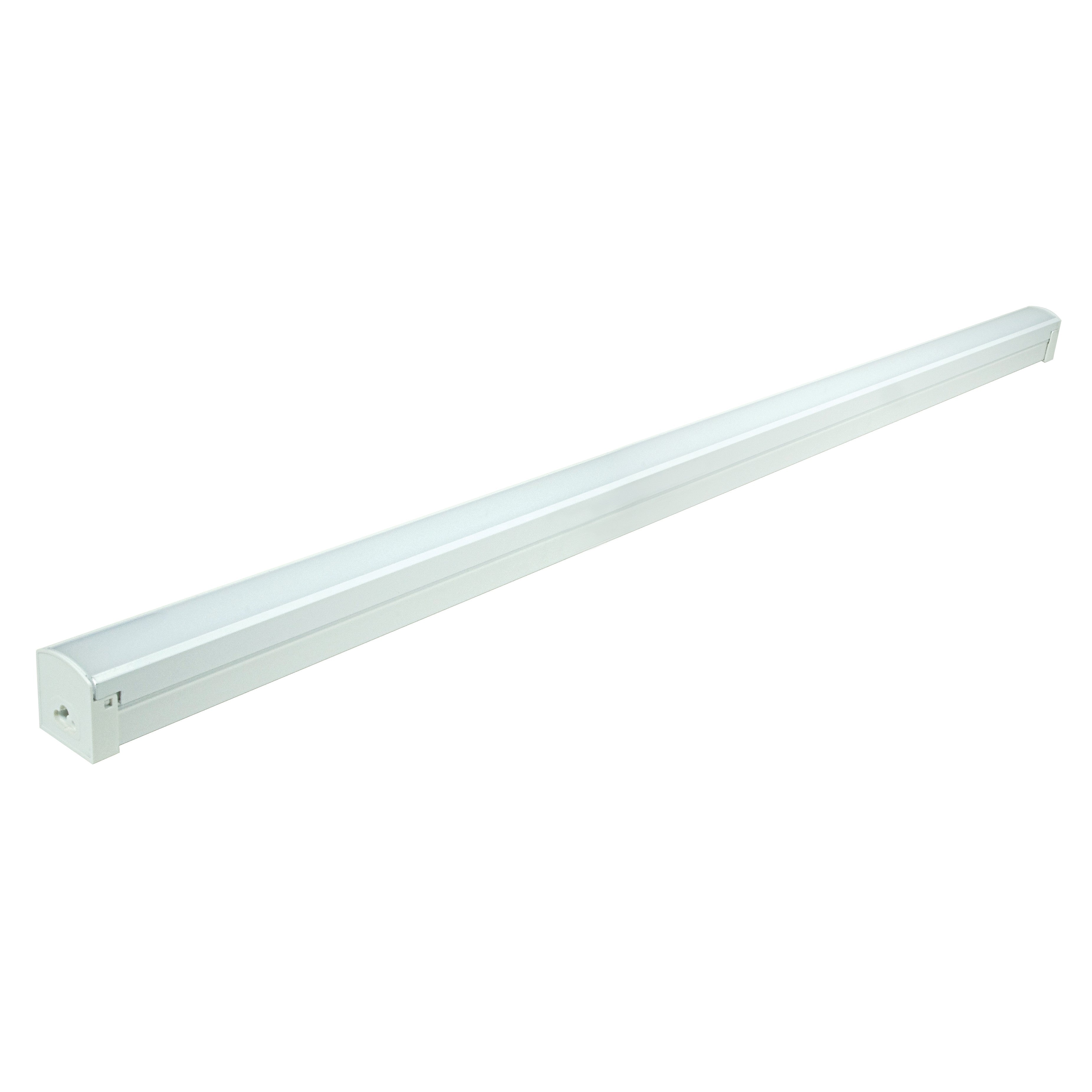 36W 4' LED Connectable Strip 4000K White Finish 120V