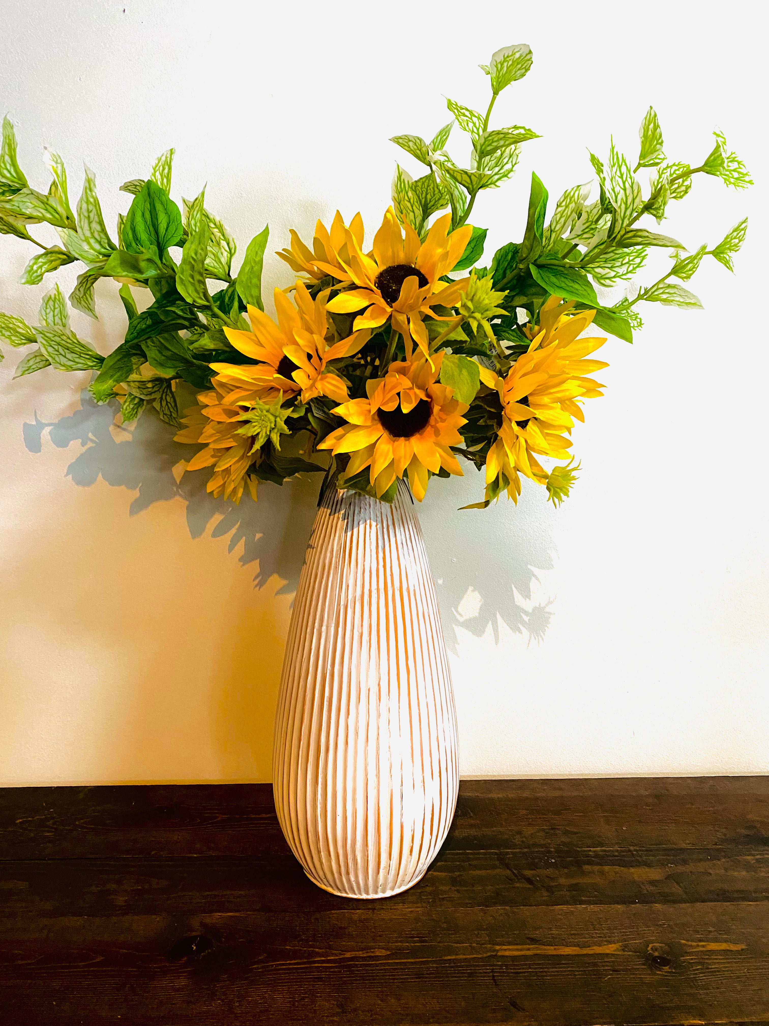 WHITE WASHED TERRACOTTA VASE