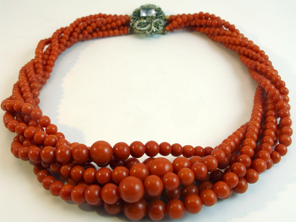 vintage coral necklace