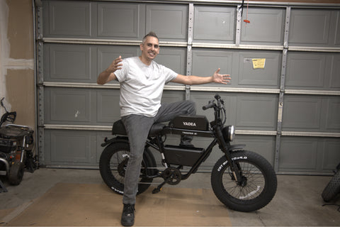 a man sitting on e-bike trooper 01