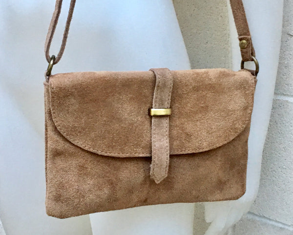 Crossbody bag. Light beige boho suede leather purse with bronze color –  Handmade suede bags by Good Times Barcelona