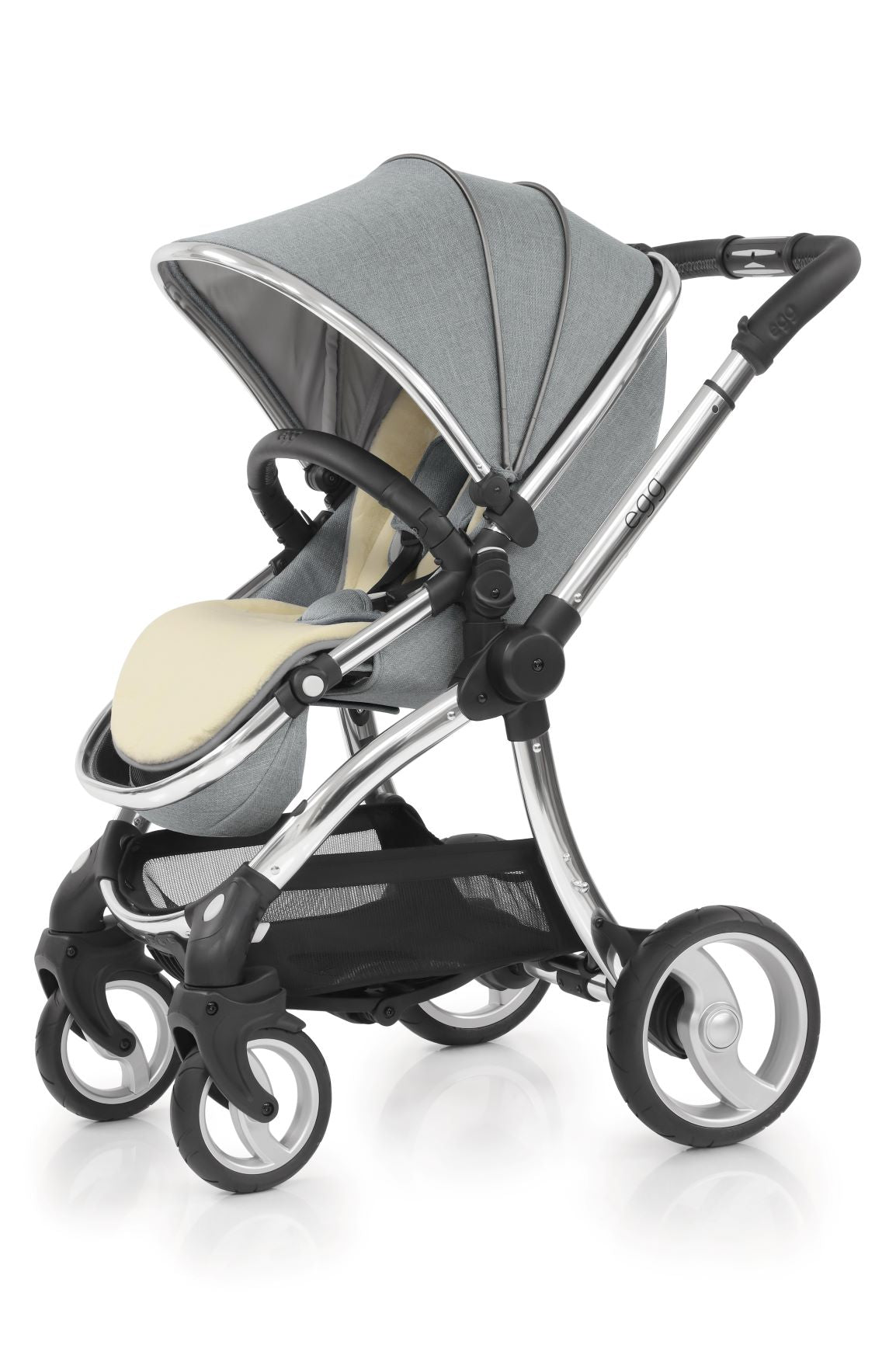 egg pushchair