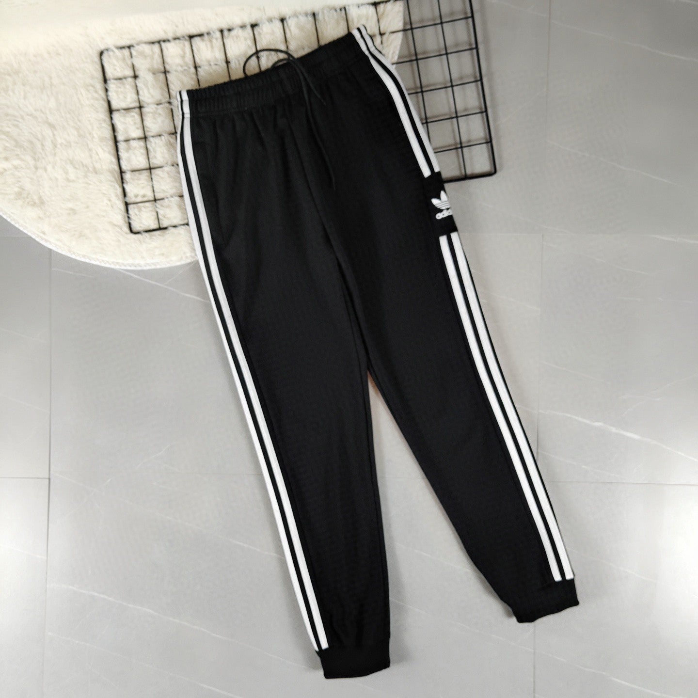 adidas originals id96 joggers