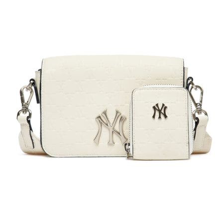 aespa Ningning][Starfashion] MLB Monogram Jacquard Hobo Bag New