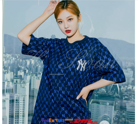 Qoo10 - 【MLB Korea】 aespa NINGNING Outfit / Monogram Bucket Hat NY Yankees  / 3 : Fashion Accessor