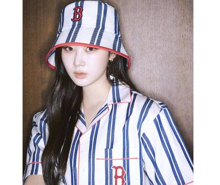 [aespa Giselle][SNSfashion] MLB Checkerboard Back Logo Short Sleeve T-shirt  LA (3ATSM8023-07WHS)