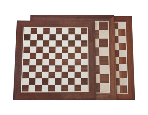 dimensions pieces echecs plateaux echecs associes