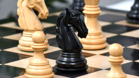 Grosse schachfiguren aus holz ebenholz