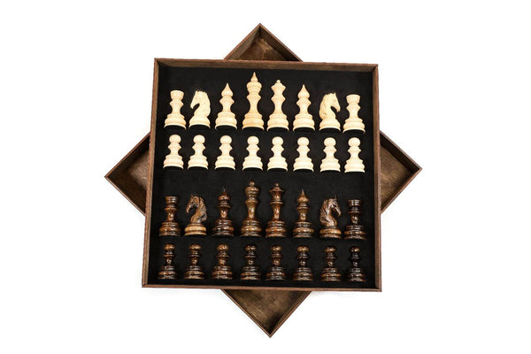 geschnitzte schachfiguren aus edelholz
