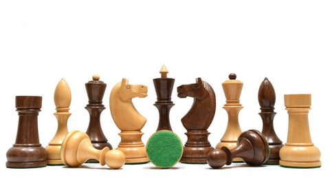 Schachfiguren Dekoration edelholz
