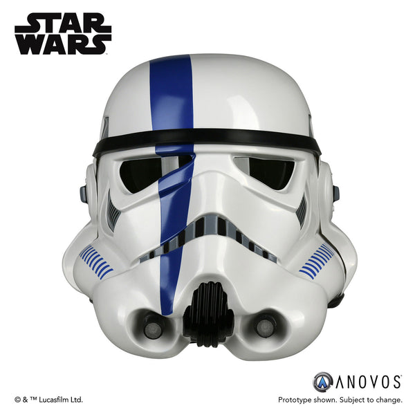 Star_Wars_Stormtrooper_Commander_Helmet_00_grande.jpg