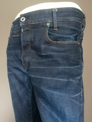 Tentakel Lijkenhuis doel G-Star RAW jeans. Donker Blauw gekleurd. Maat W35 - L30. Slim / stretch.  Type D-Shaq. | EcoGents