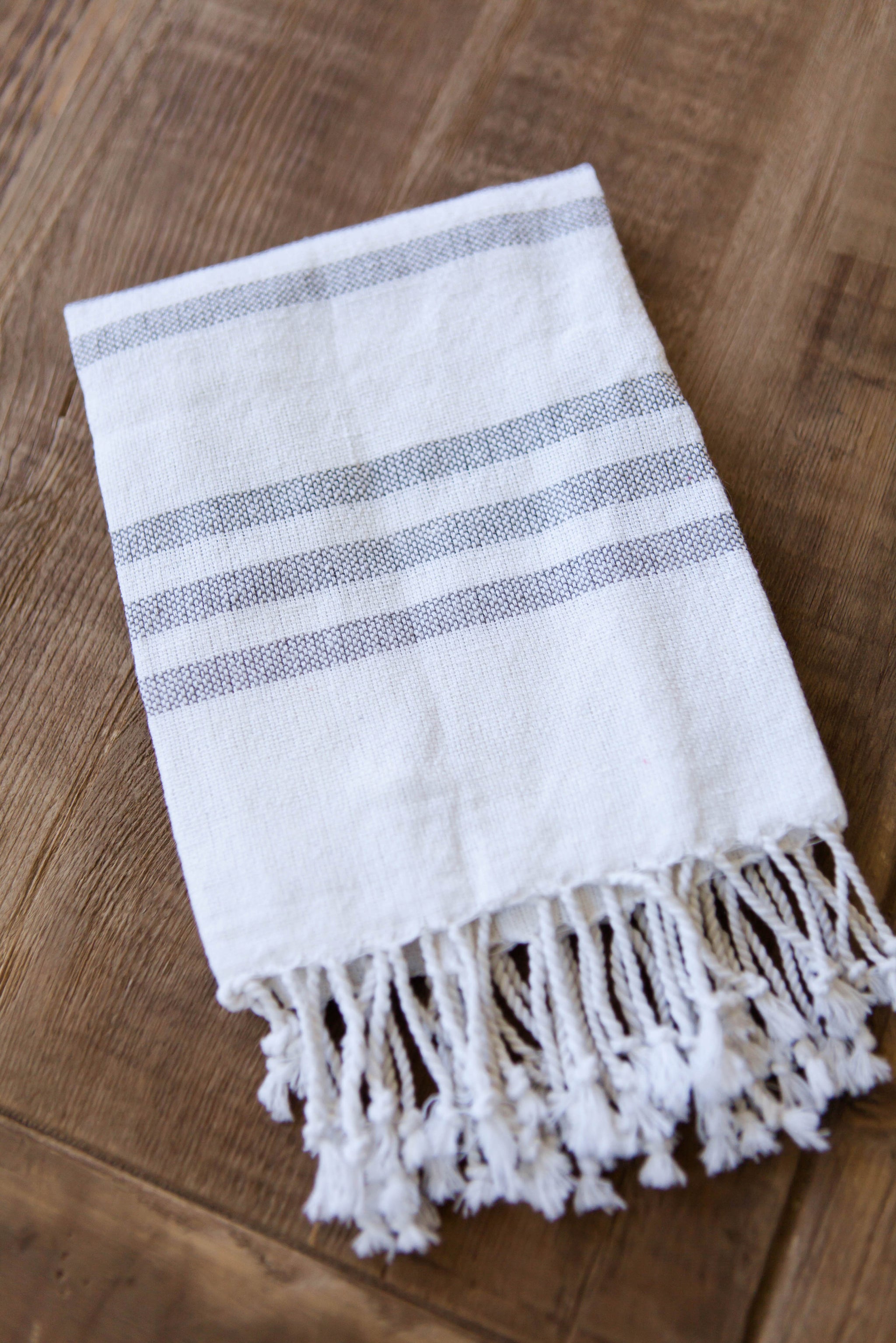 Hand Towels with Fringe – BroadwayEmbroidery
