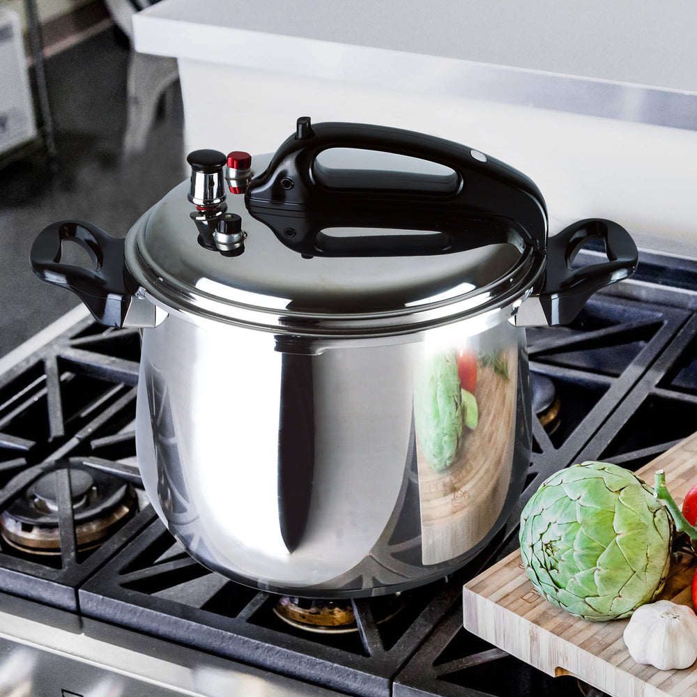 Bene Casa Aluminum Stock Pot with Steamer Rack and Lid