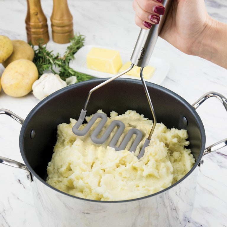 Heavy Duty Stainless Steel Potato Masher, Professional Integrated Masher  Kitchen Tool & Food Masher/ Potato Smasher With Silicone Handle, Perfect  For