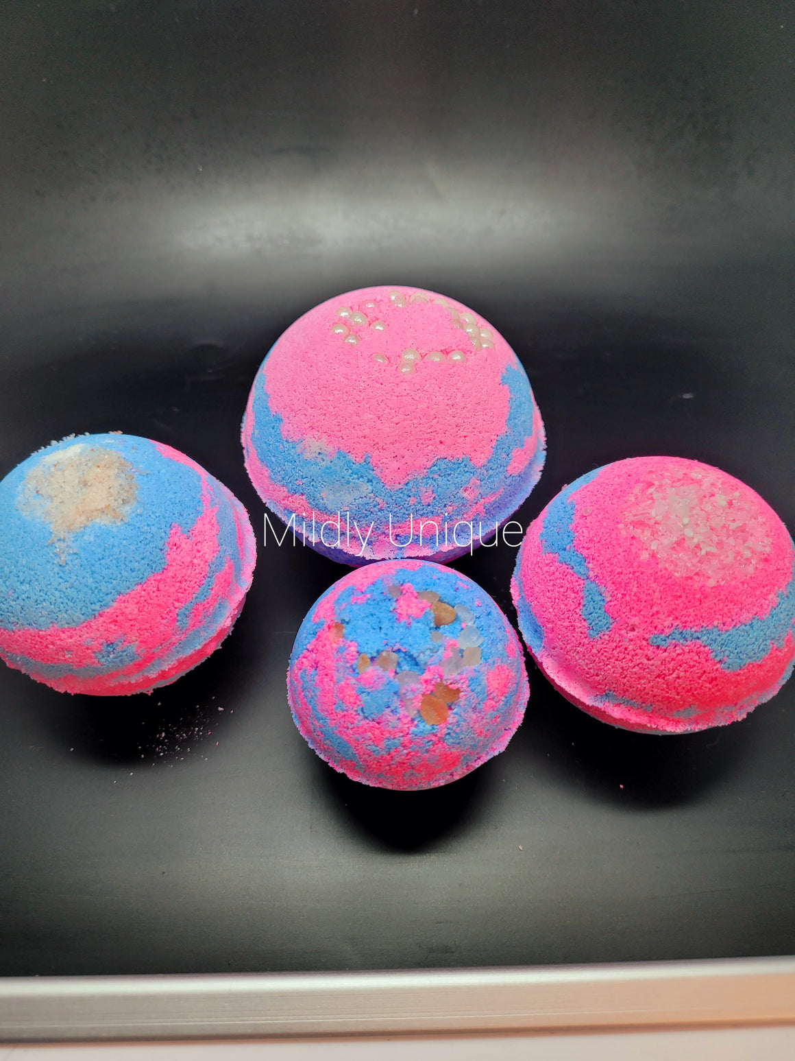 cinders bath bomb